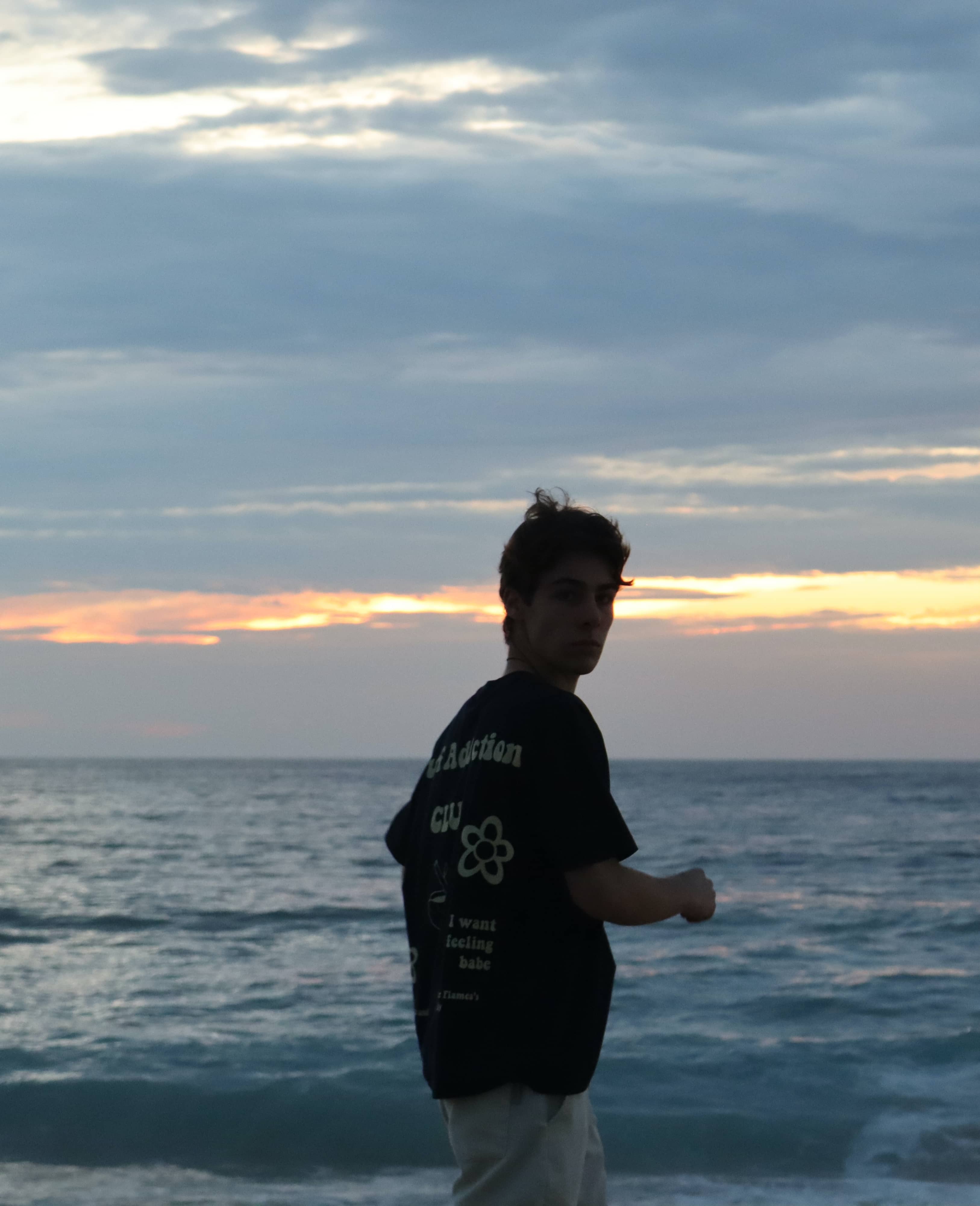 Surf Addiction Tee-Shirt